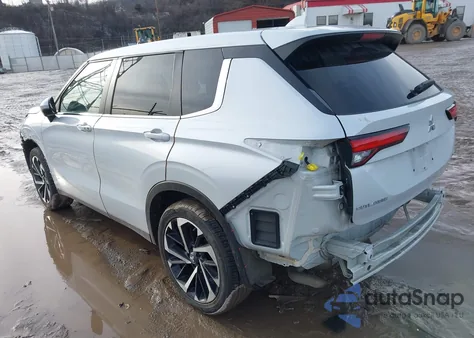 2022 Mitsubishi Outlander Black Edition S-Awc/Se 2.5 S-Awc/Se Launch Edition S-Awc z USA, uszkodzony, nr VIN JA4J4UA81NZ025359